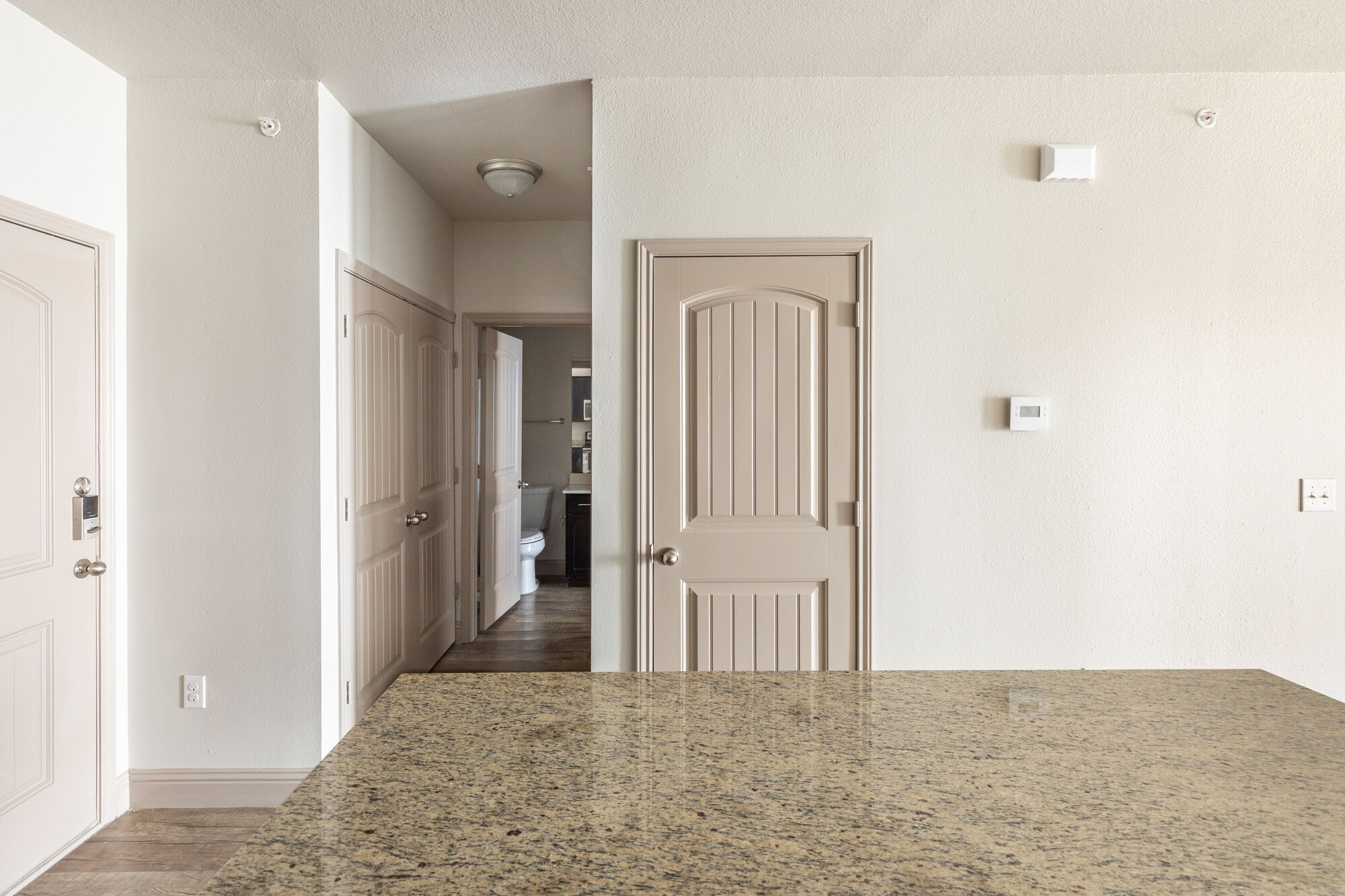 Remi Apartment Homes Image 40