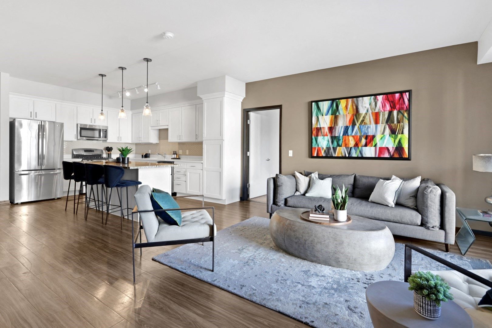 The Shoreham Apartments Image 92