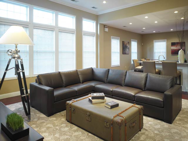 Berkley Manor Clubhouse Lounge Area