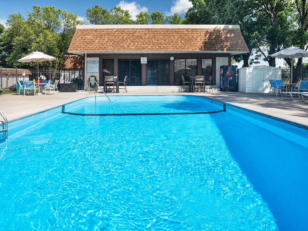 Lancaster Village Apartments Image 43