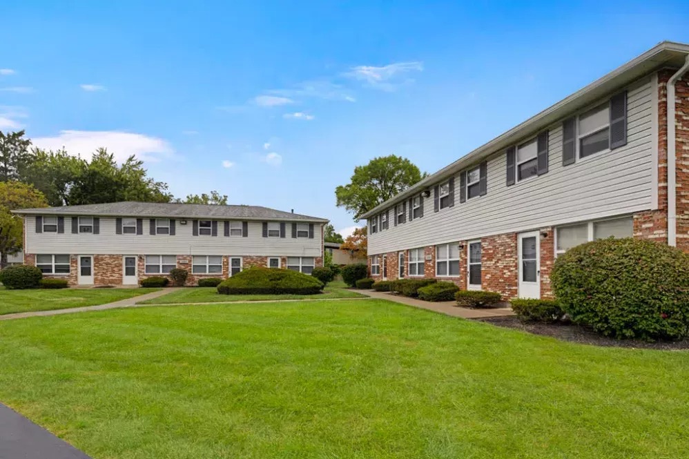 Janet Circle Image 2