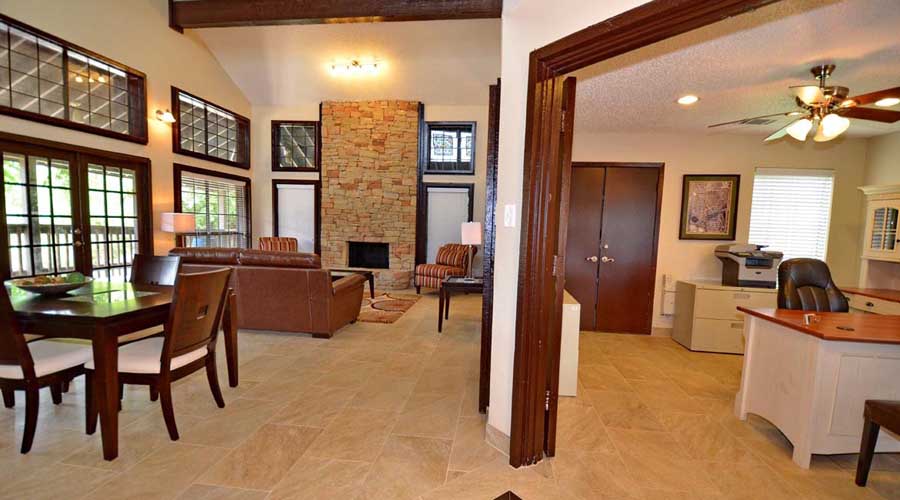 Lakehill Townhomes Image 11