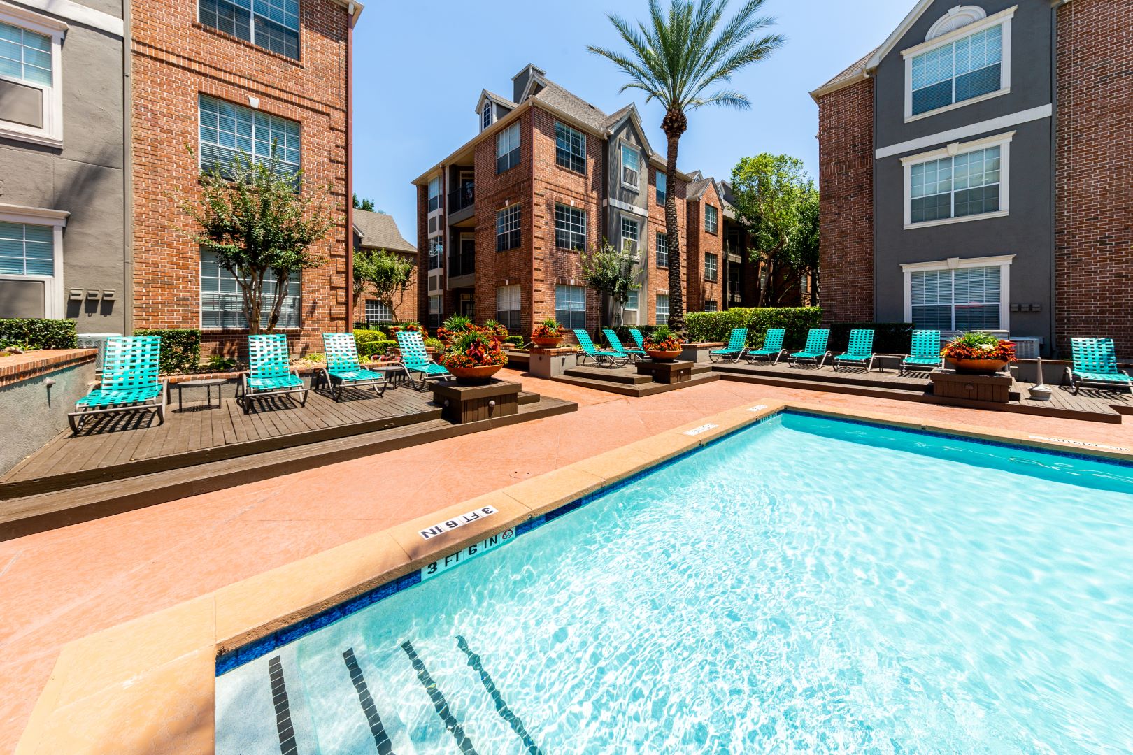 Marquis on Pin Oak Park Image 6