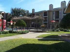 Christiwood Apartments Image 3