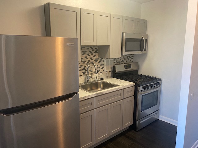 Silver Spring Towers Image 86