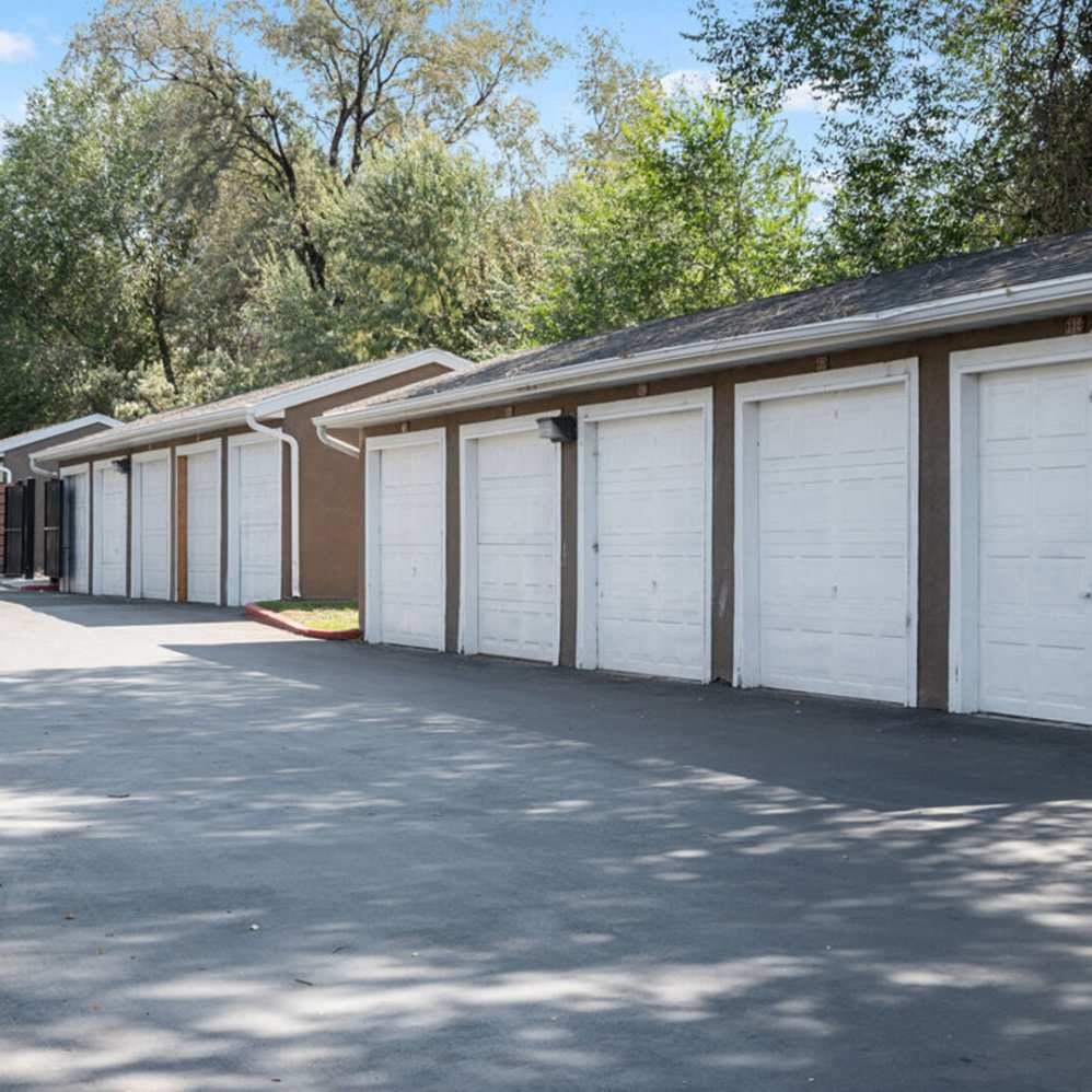 Falls at Hunters Pointe Image 20