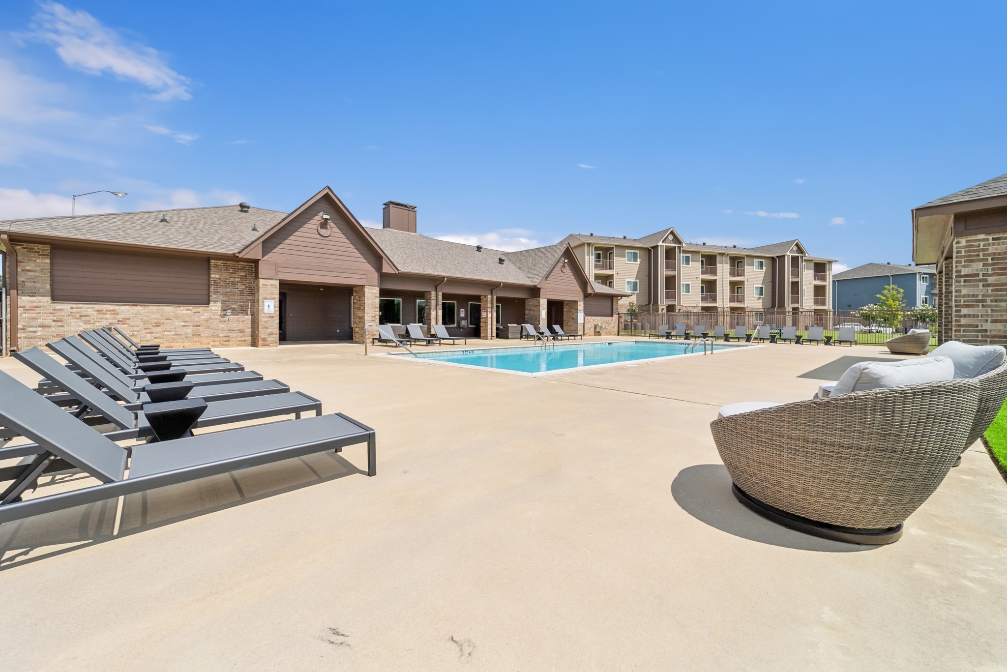 Parkside Apartments (TX) Image 28