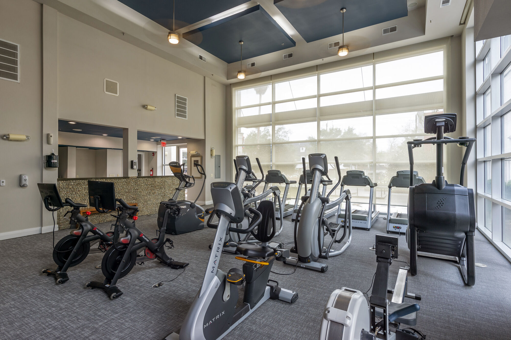 33ThirtyThree Image 29