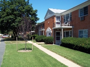 Dover Manor Image 16