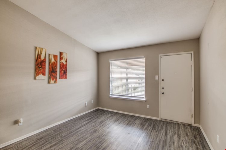 Artisan West Image 9