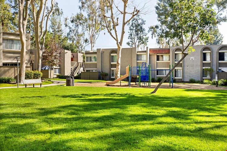 Mountain View (San Dimas) Image 13