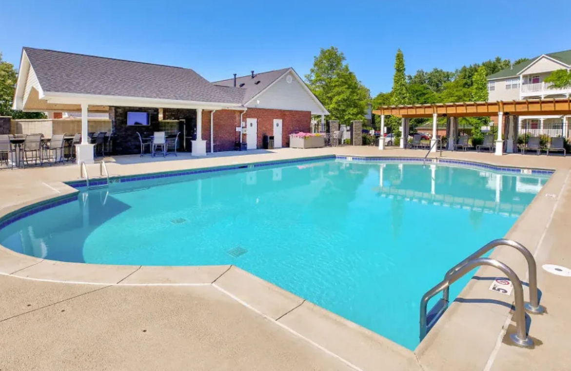 Charleston Pines Image 1