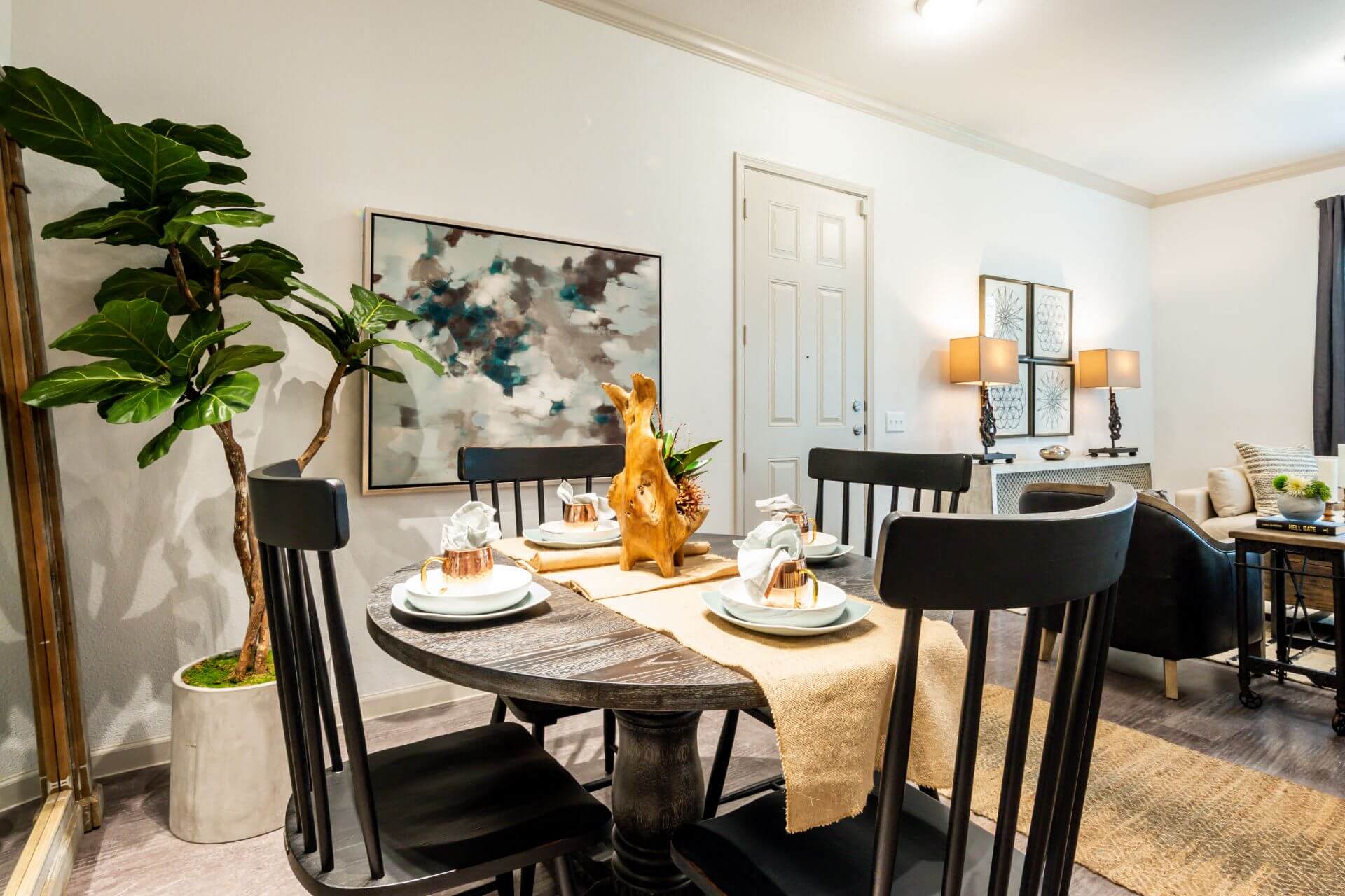 Berkshire Creekside Image 15