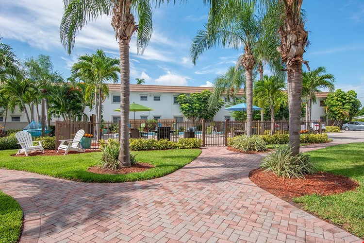 You'll love all the lush landscaping around the community.