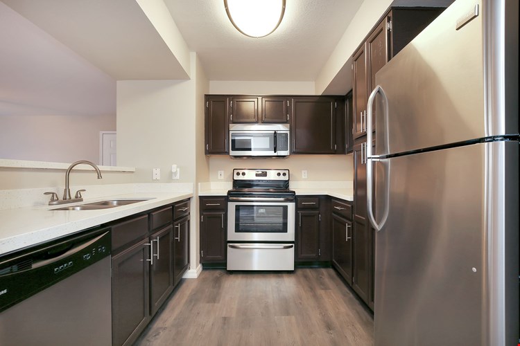 Ascent at Silverado Apartments Image 8