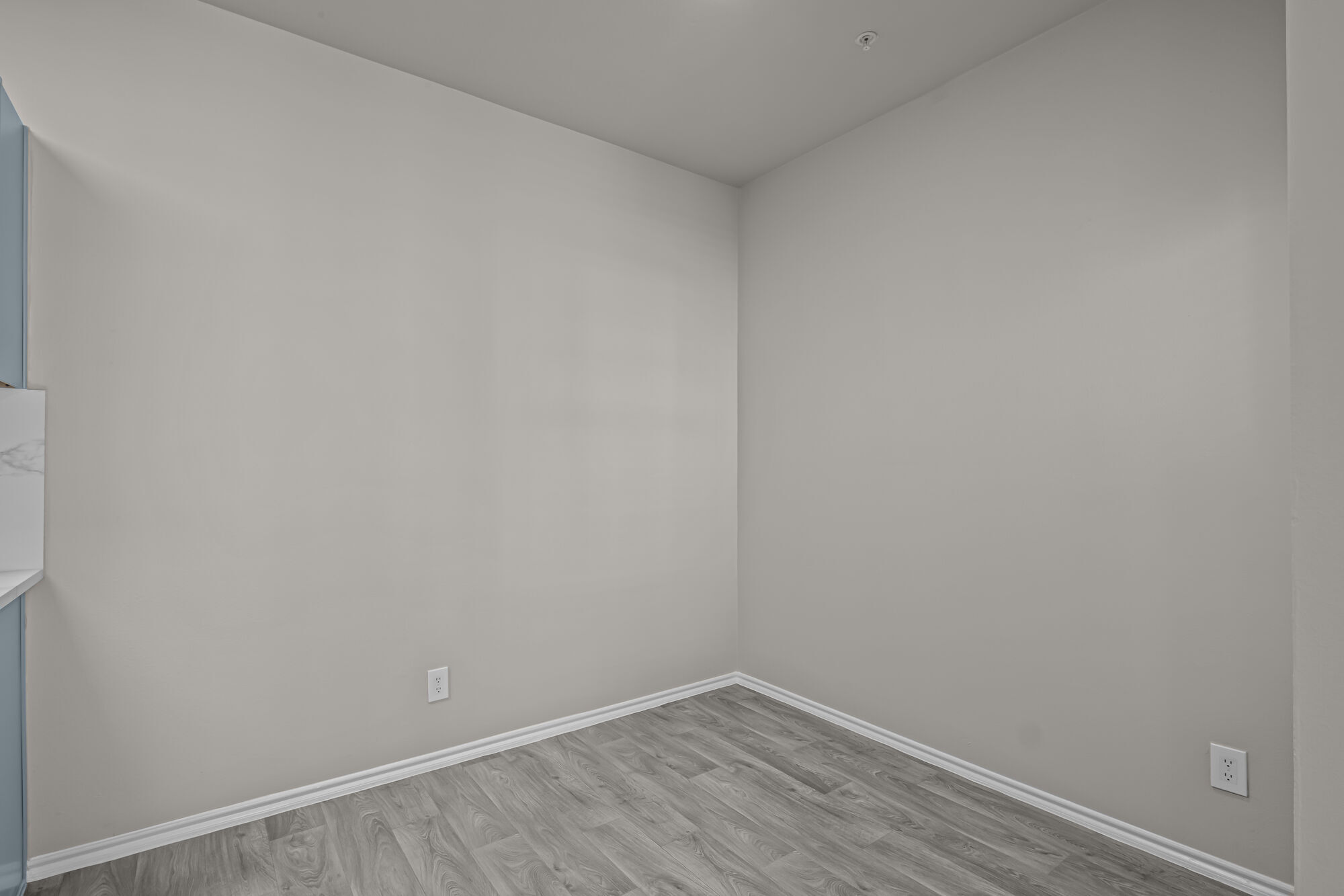 Larkin Apartment Homes Image 25