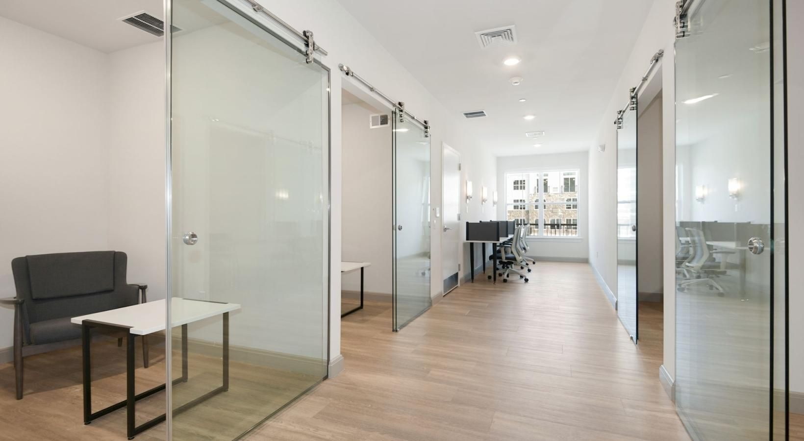 Molly Brook on Belmont Image 3