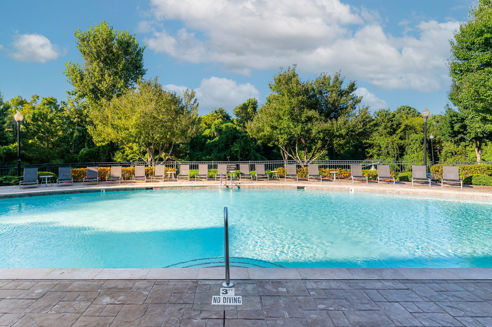 Camden Manor Park Image 29