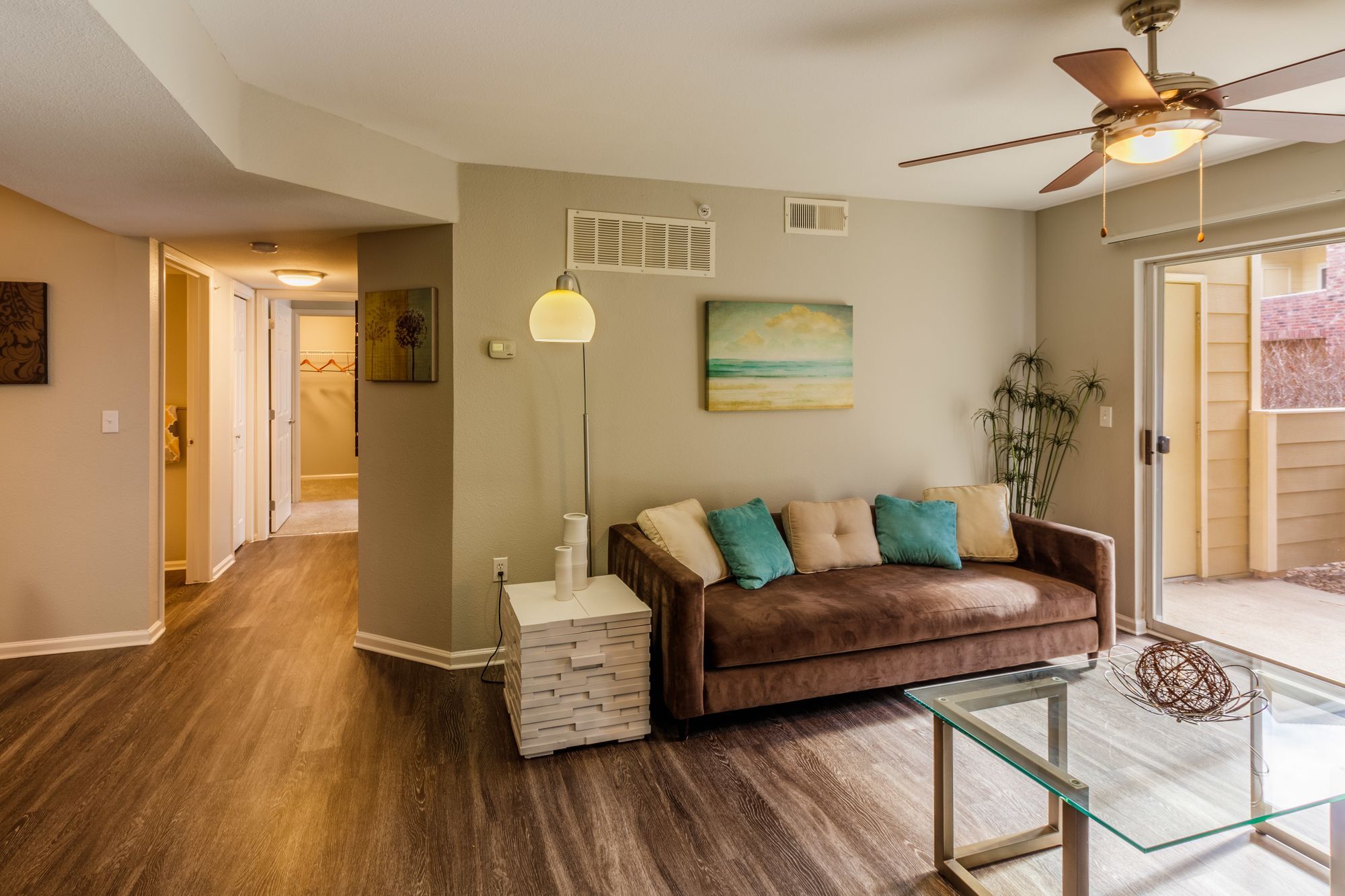 Willow Run Village Apartments Image 15