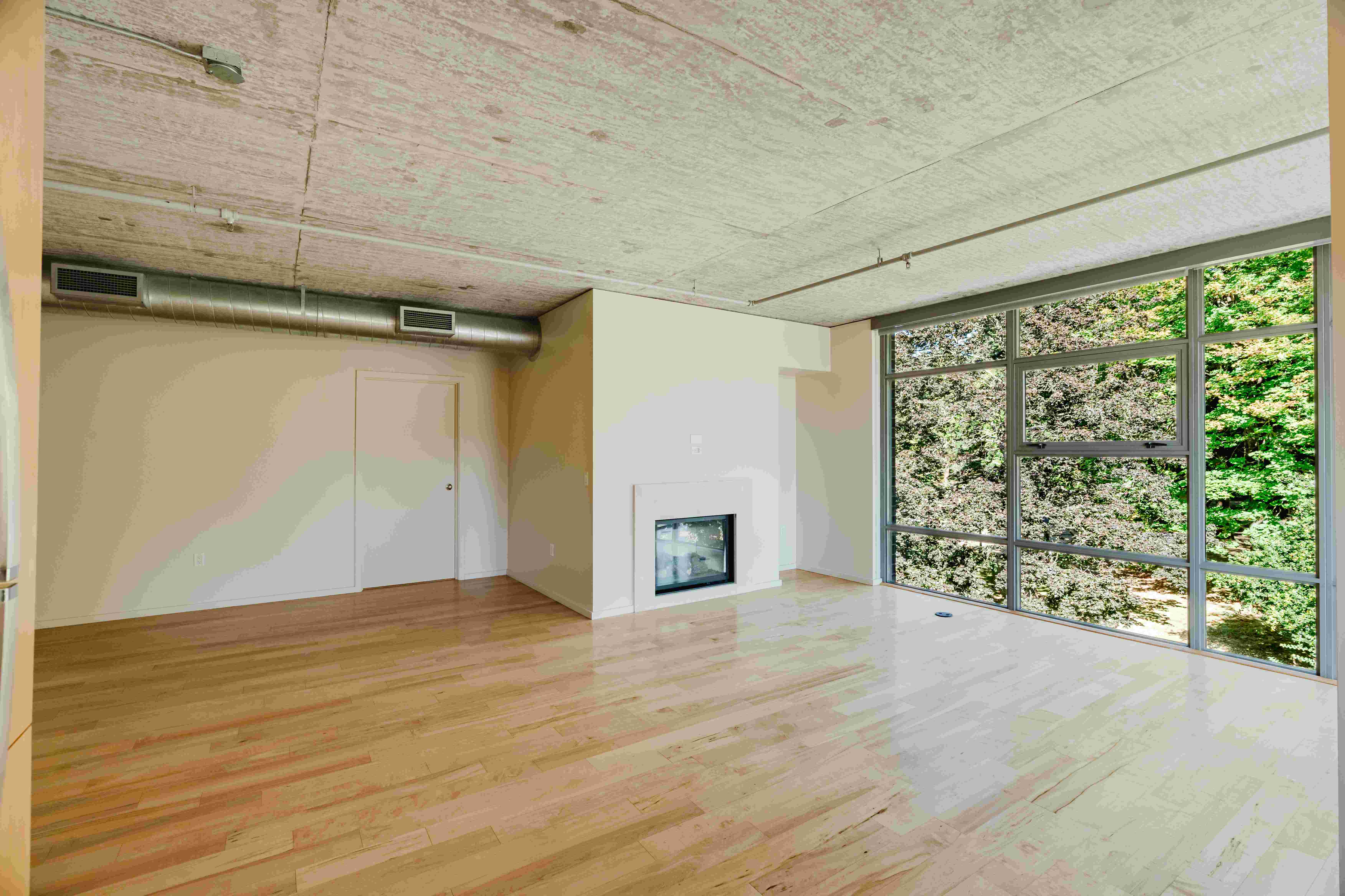 2x2 | Living Room with Fireplace