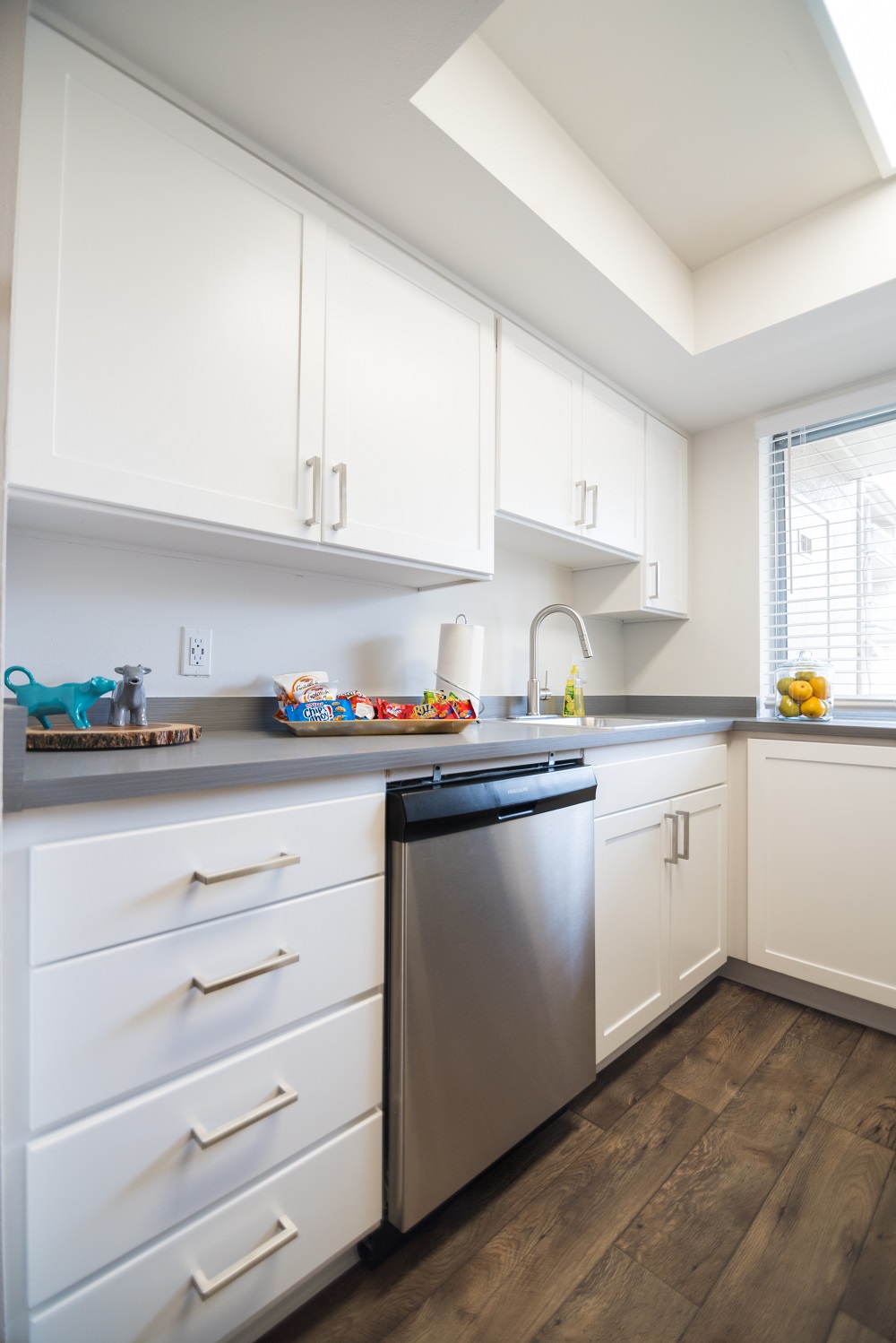 Country Lake Image 5