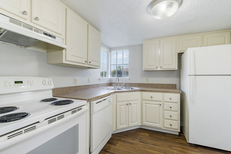 Arium Mission Bay Image 10