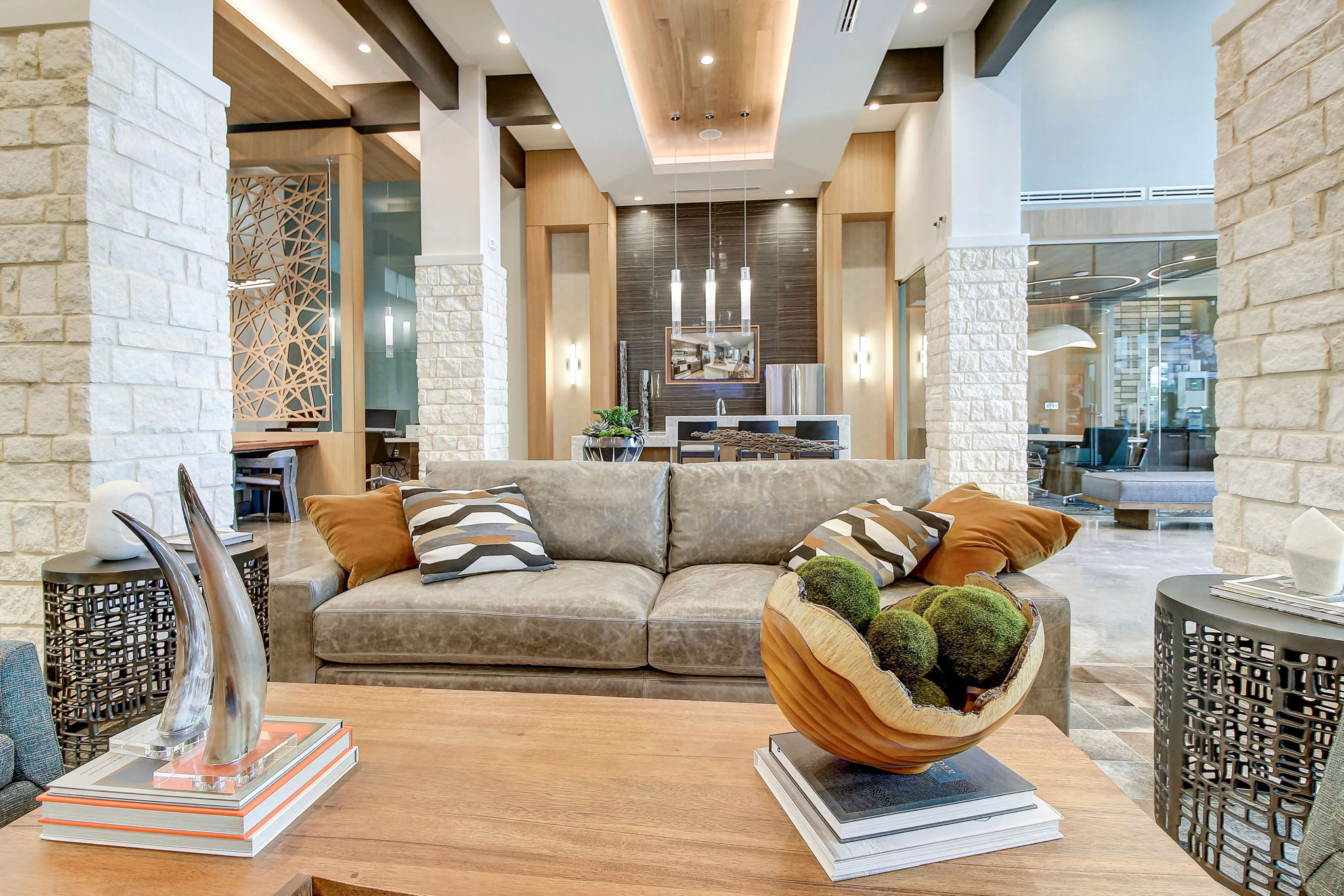 Oxly at The Merc Image 16