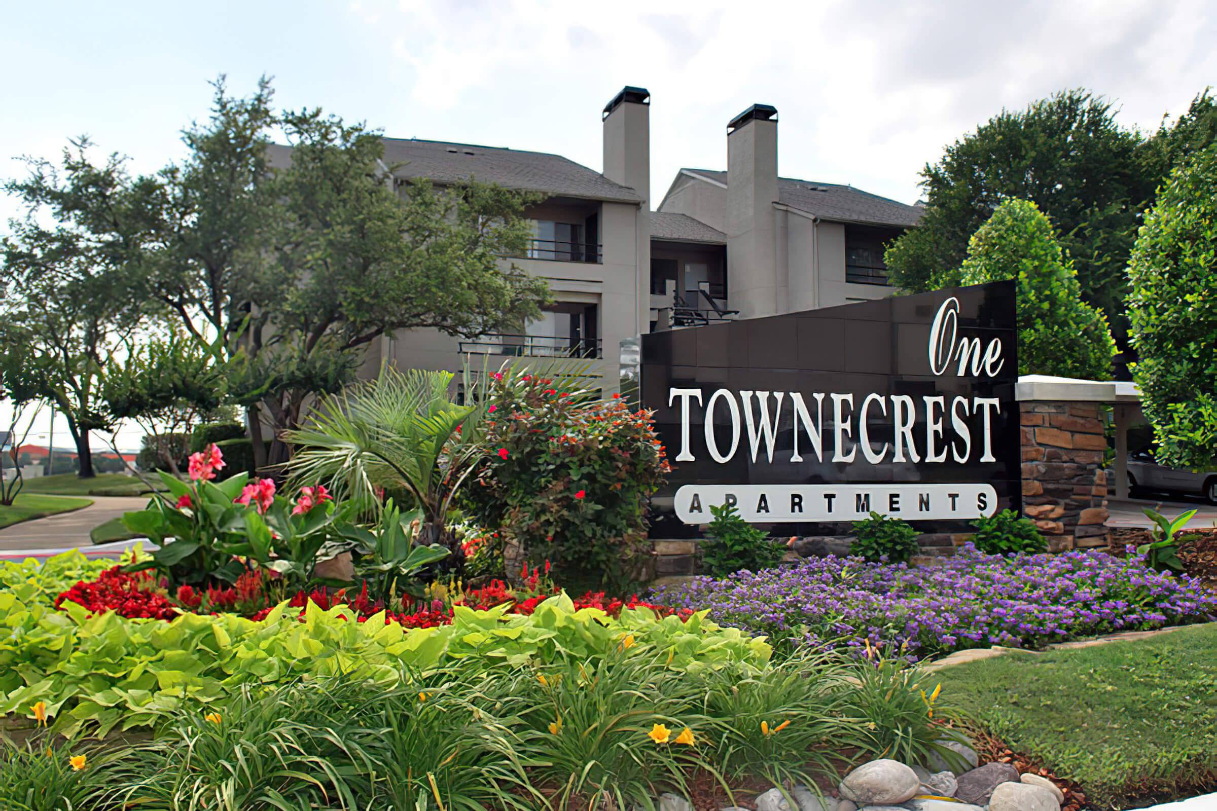 One Townecrest Apartments Image 6