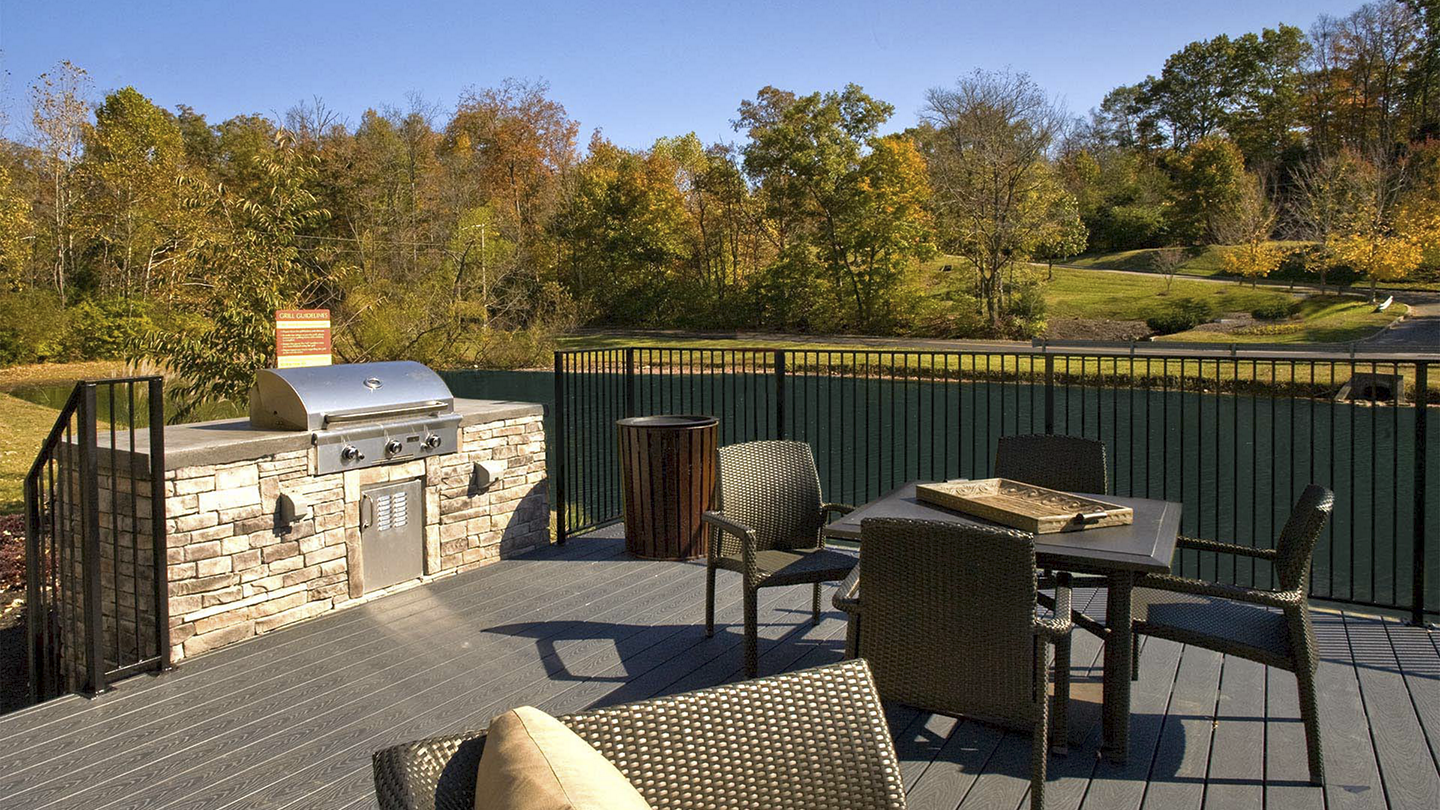 Hillmeade Apartment Homes Image 3