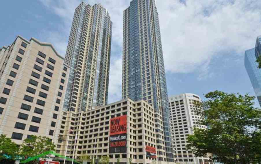 Boulevard 475 Image 1