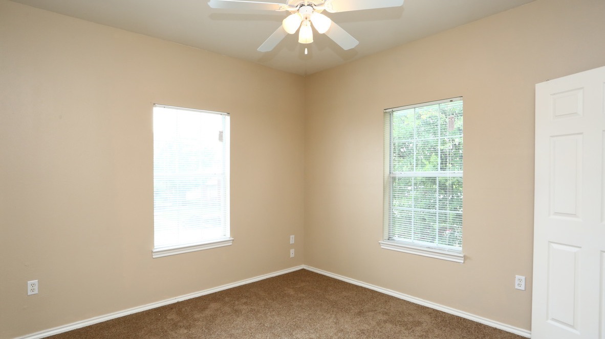 Meadow Parc Image 12