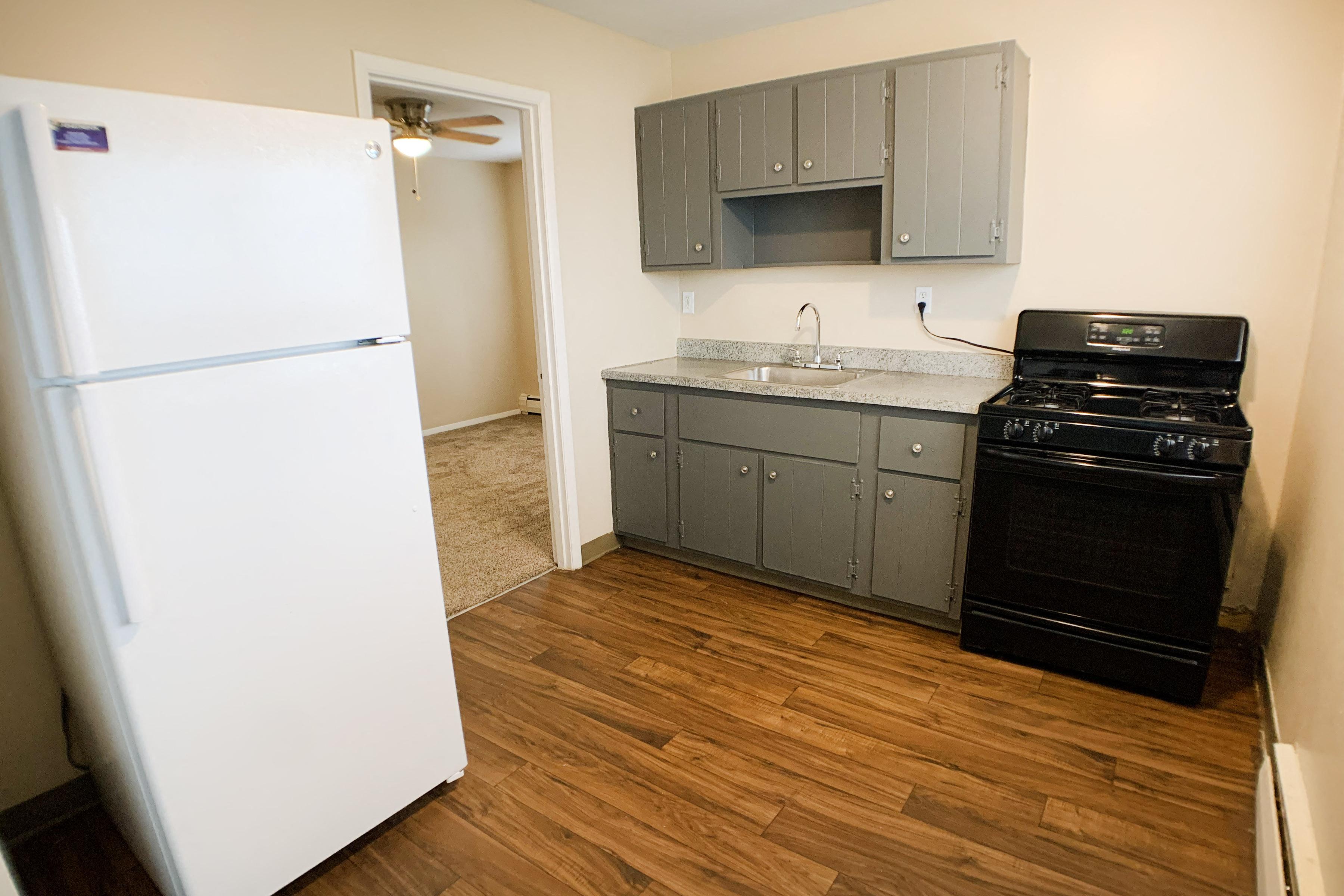 Crown Court Apartments Image 34