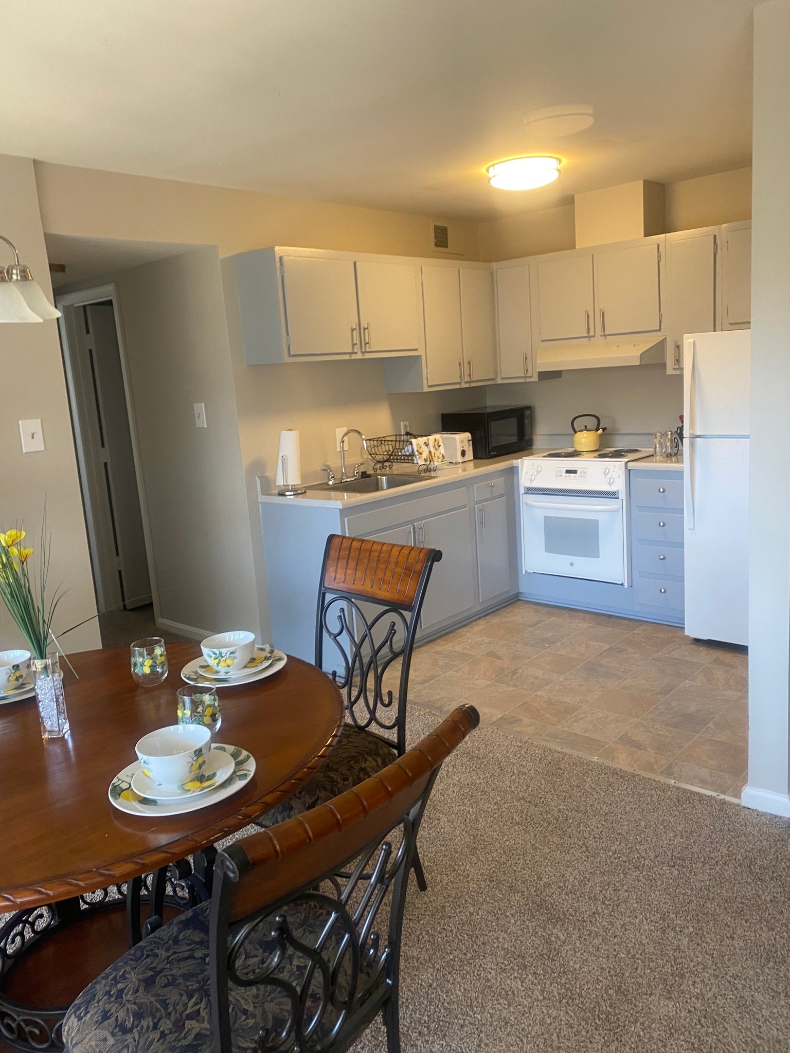 Riverside Park Apartments Image 4