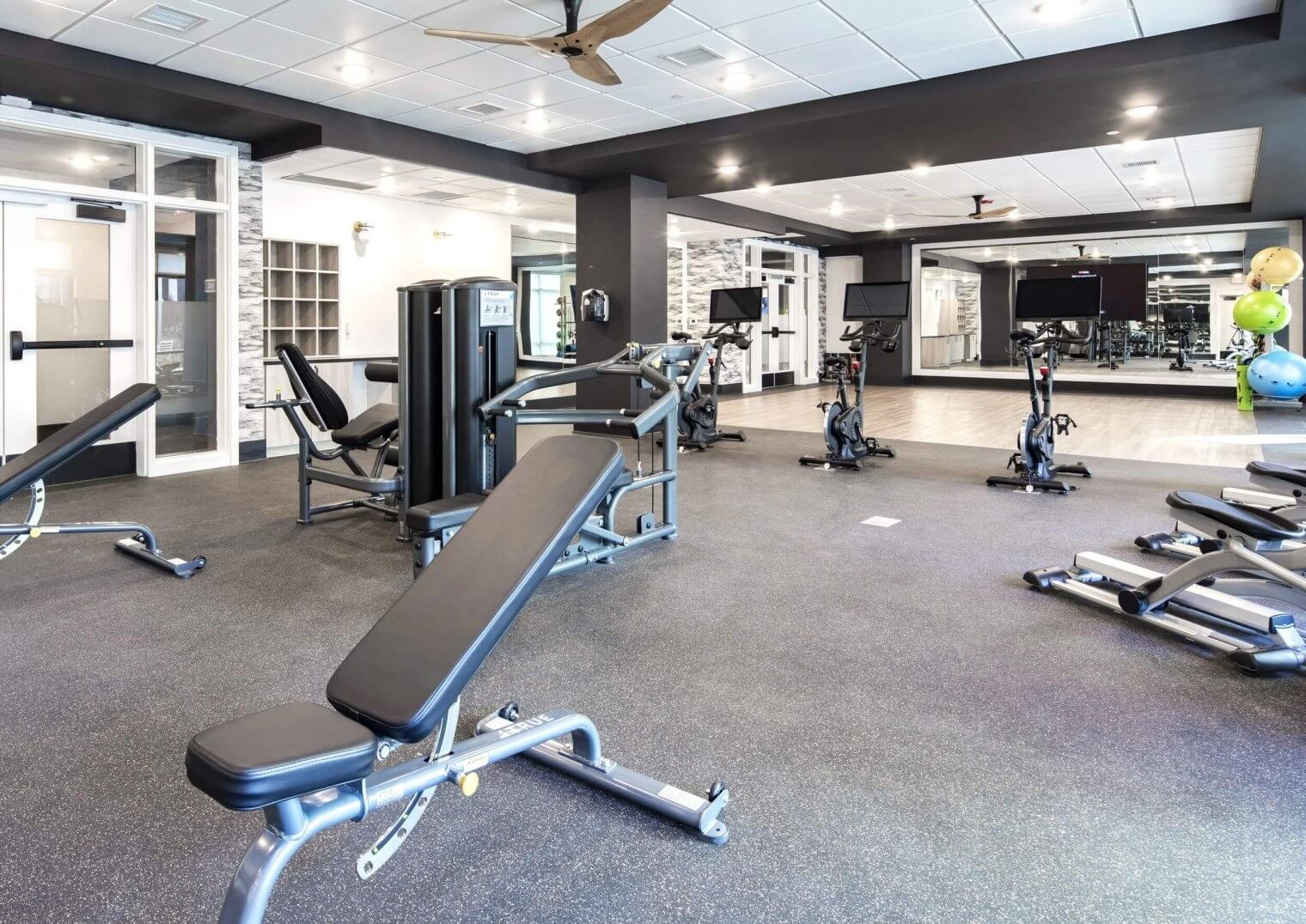 Encore MidCity Image 6