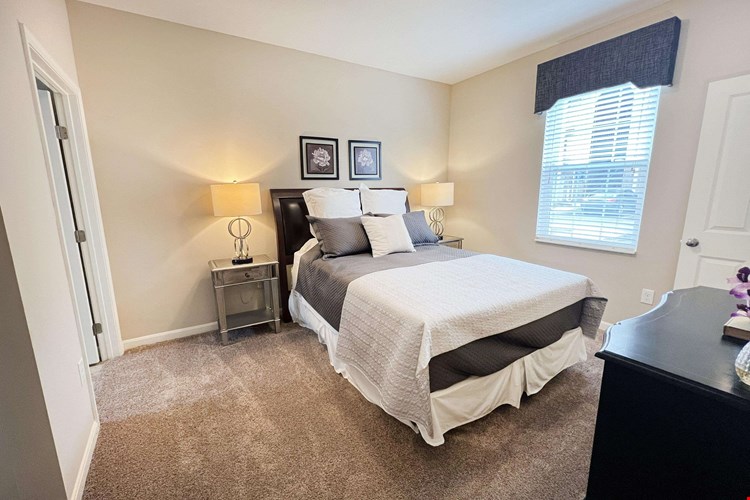 The Residences at Liberty Crossing Image 38