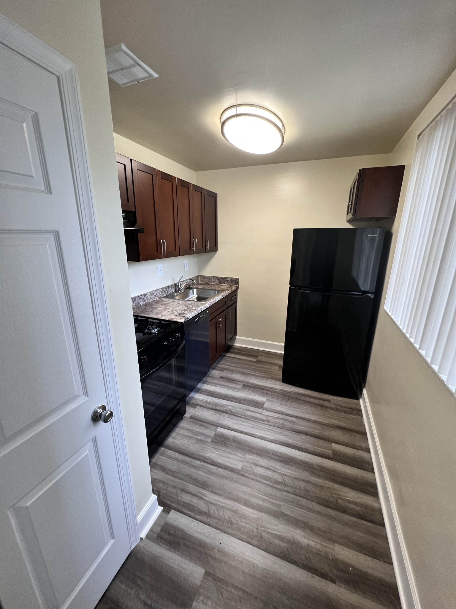 Summit Hills Image 79