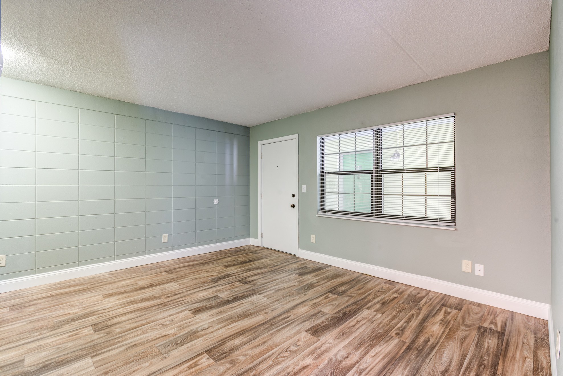 Fernwood Grove Apartments Image 16