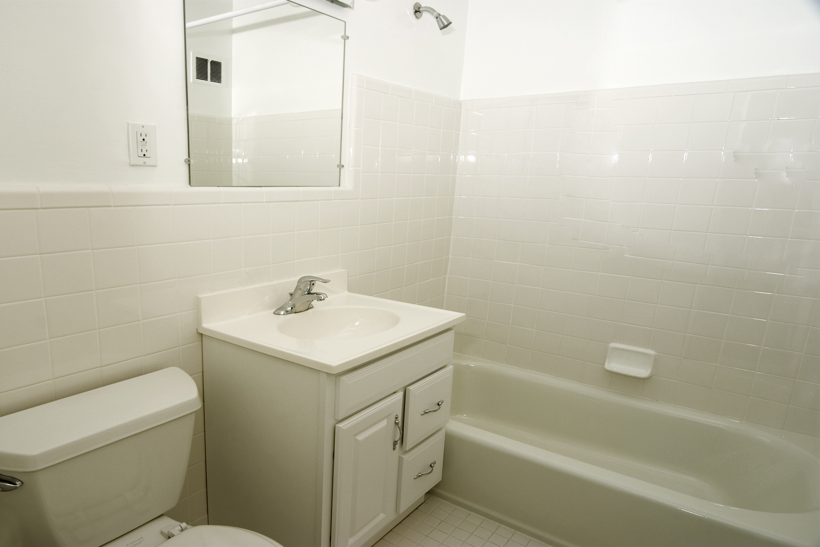 Uptown Shaker Image 7