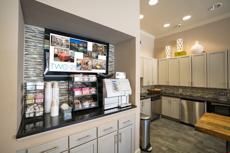 Two 21 Armstrong Image 3