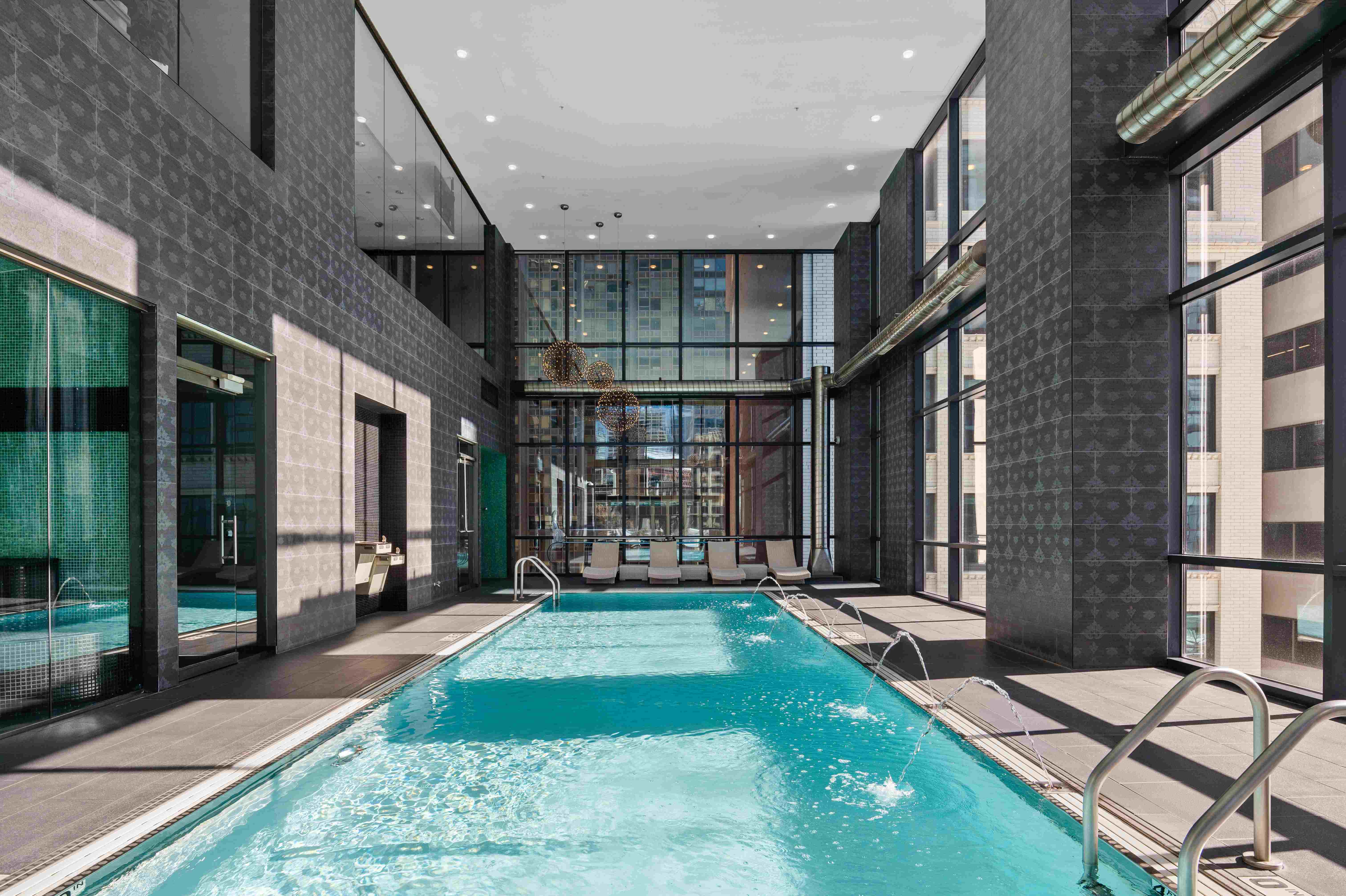 73 East Lake Image 31