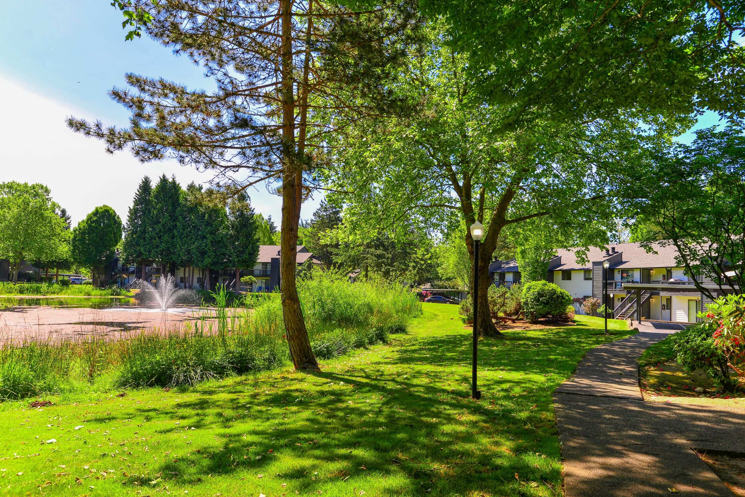 Woodlake Apartments Image 39