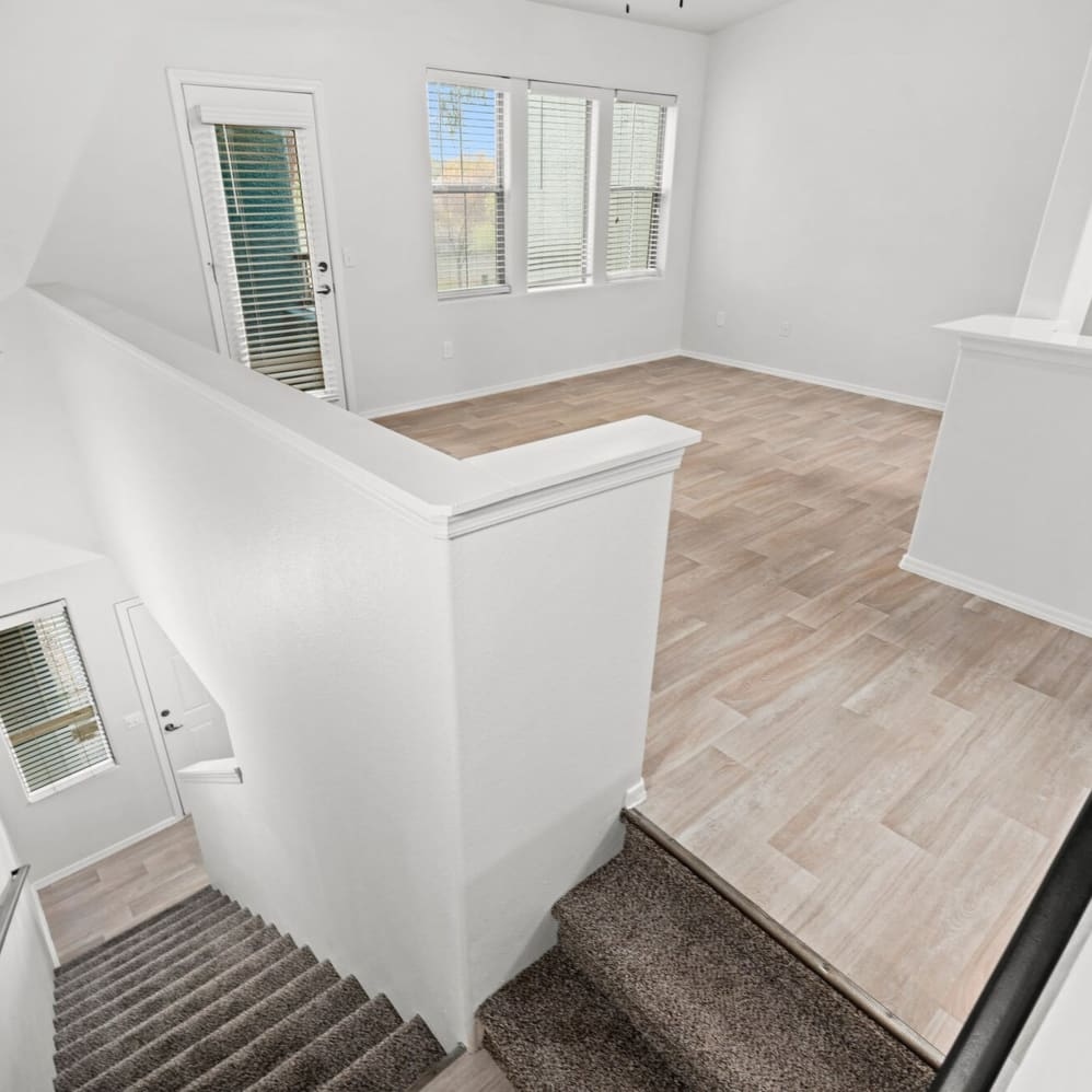 Townhomes at Kyrene Image 11