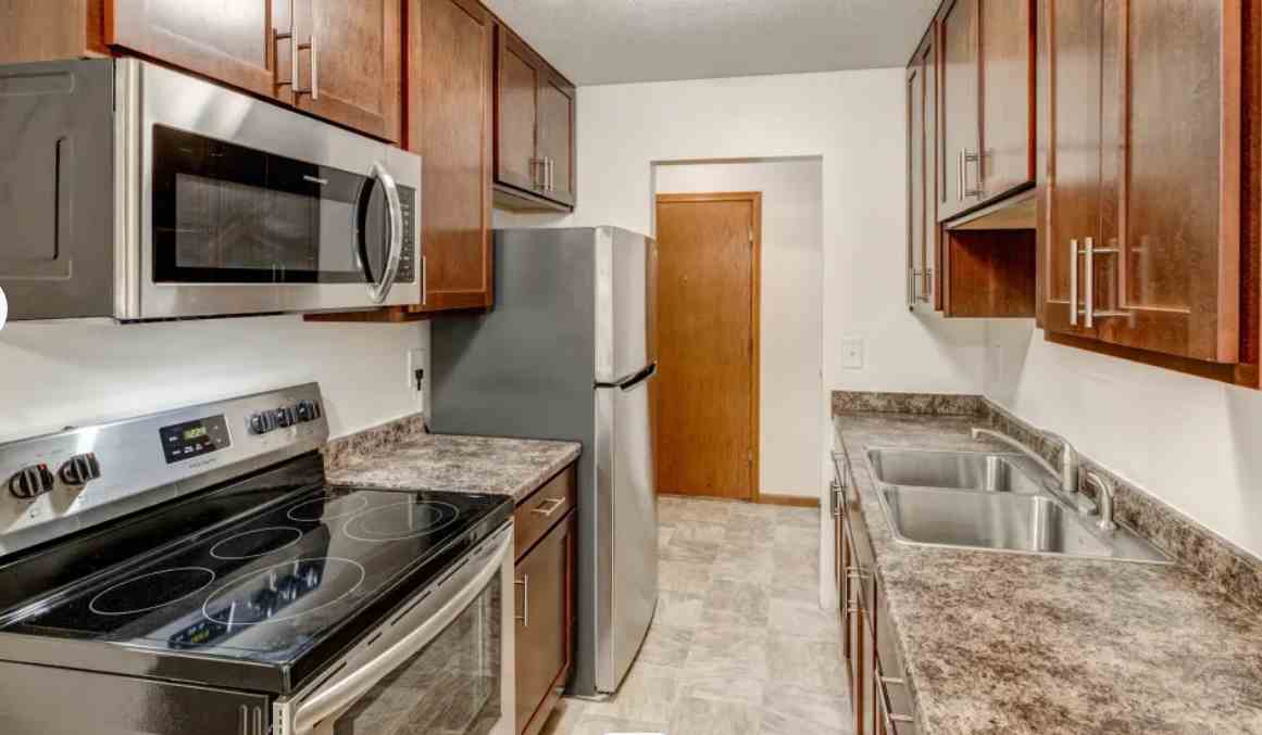 Atlas Pointe Apartments Image 2