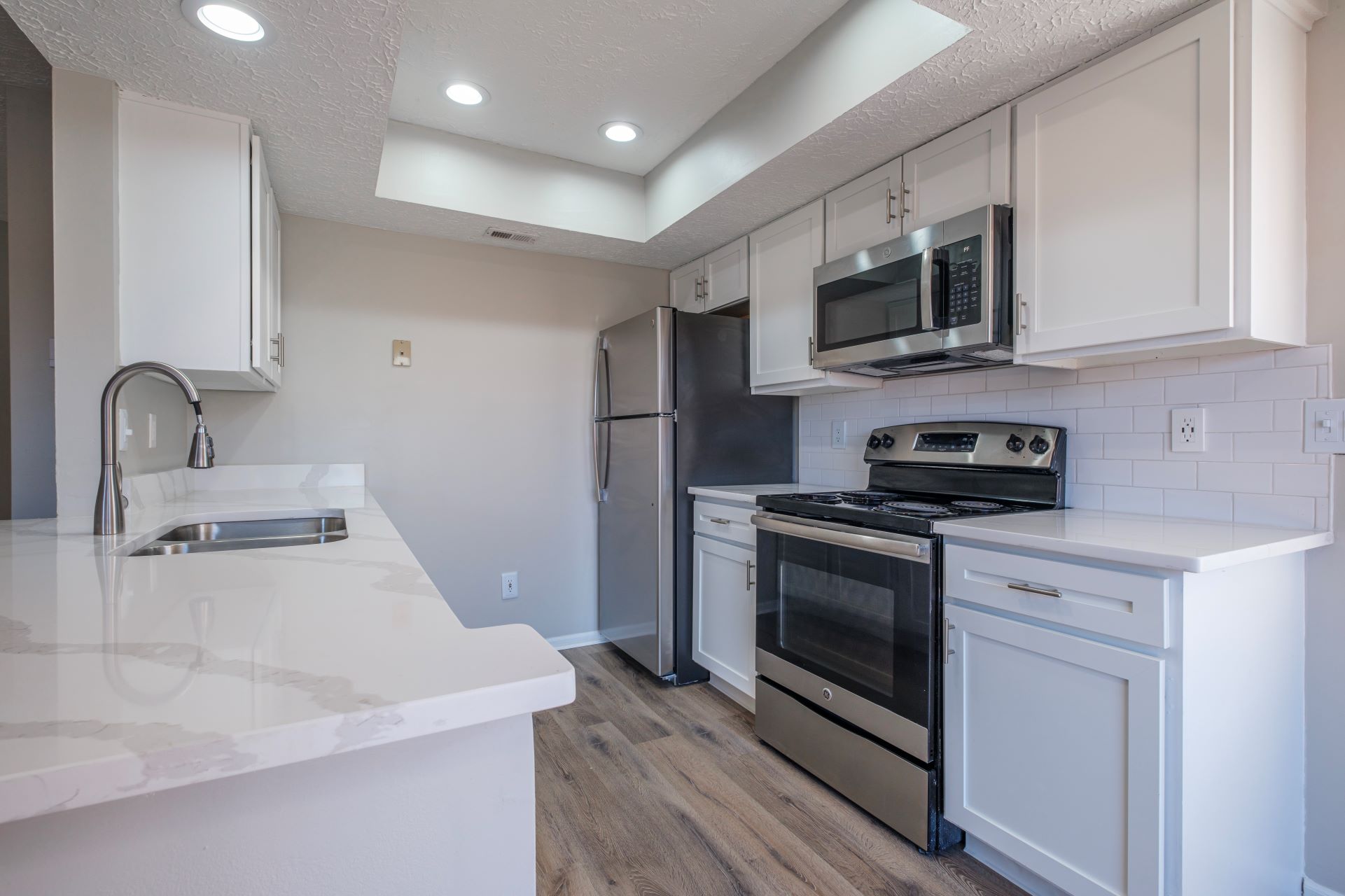 Perimeter Lakes Apartments Image 1