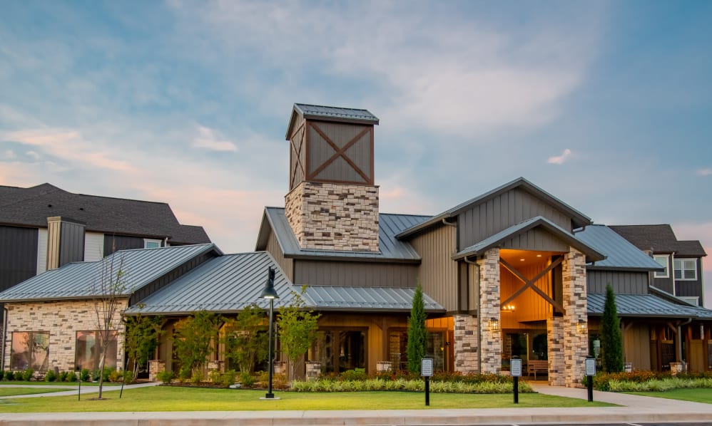 Stonehorse Crossing Image 18