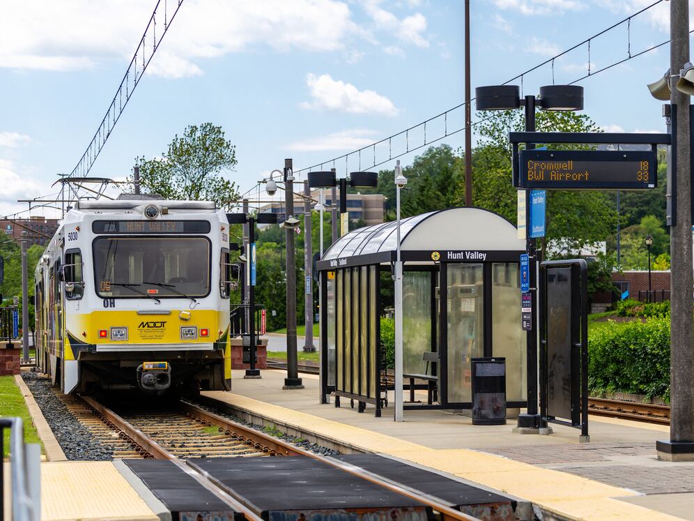 Walking distance to Hunt Valley Light Rail Station