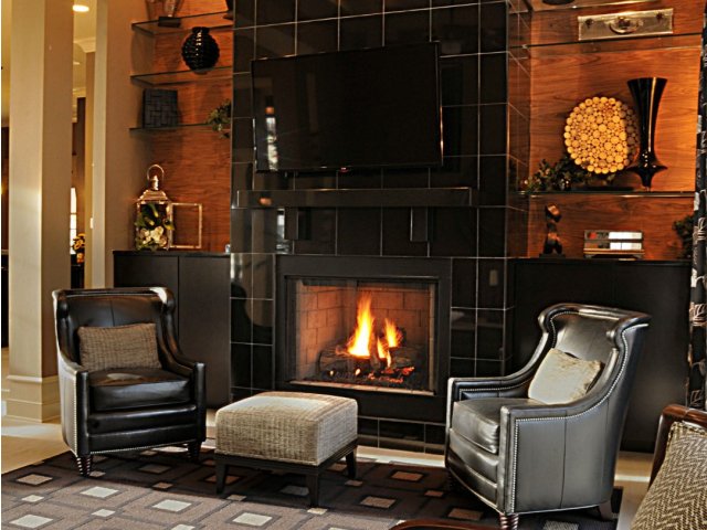 Camelot at Marlboro Image 1