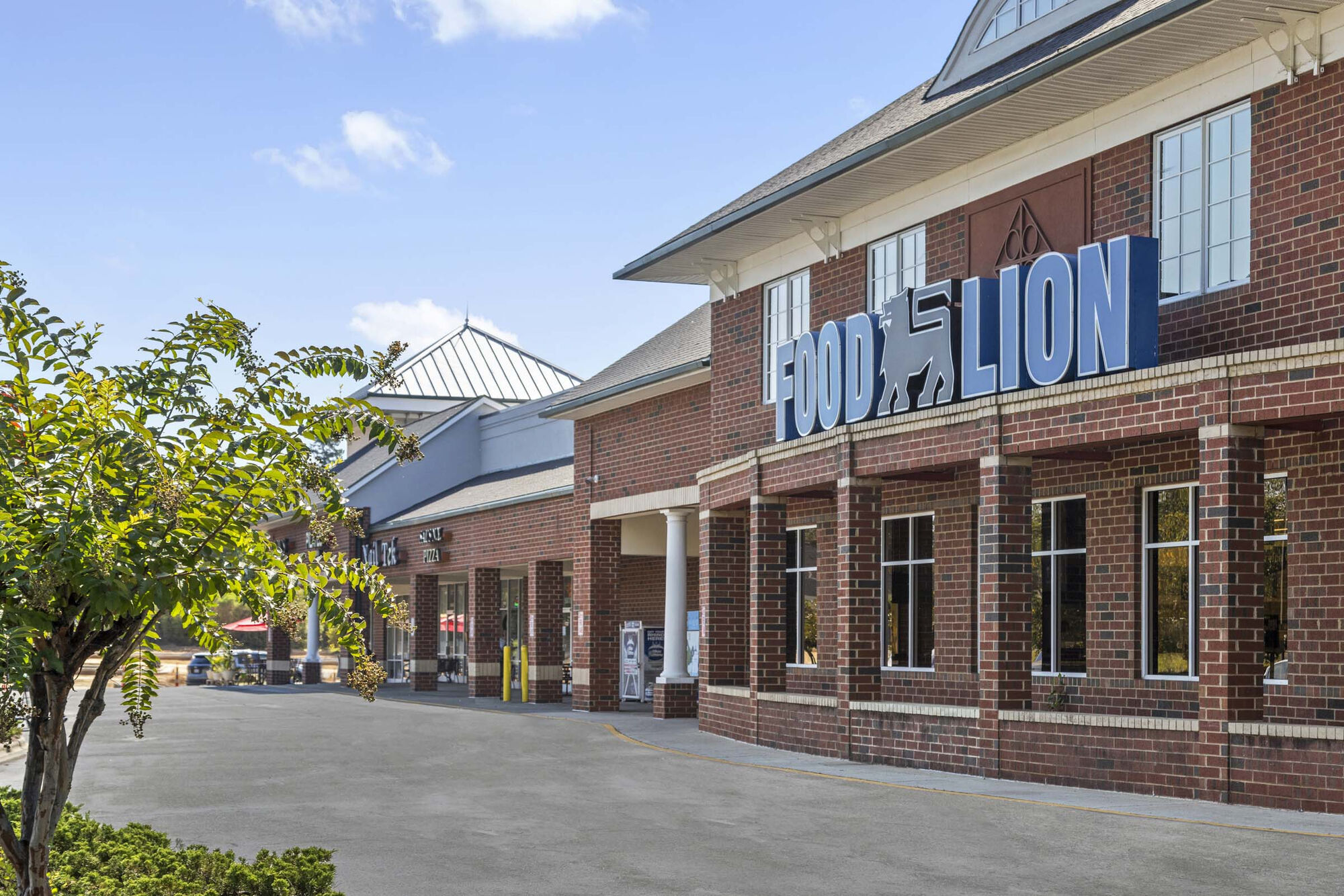 Camden Governors Village Image 36