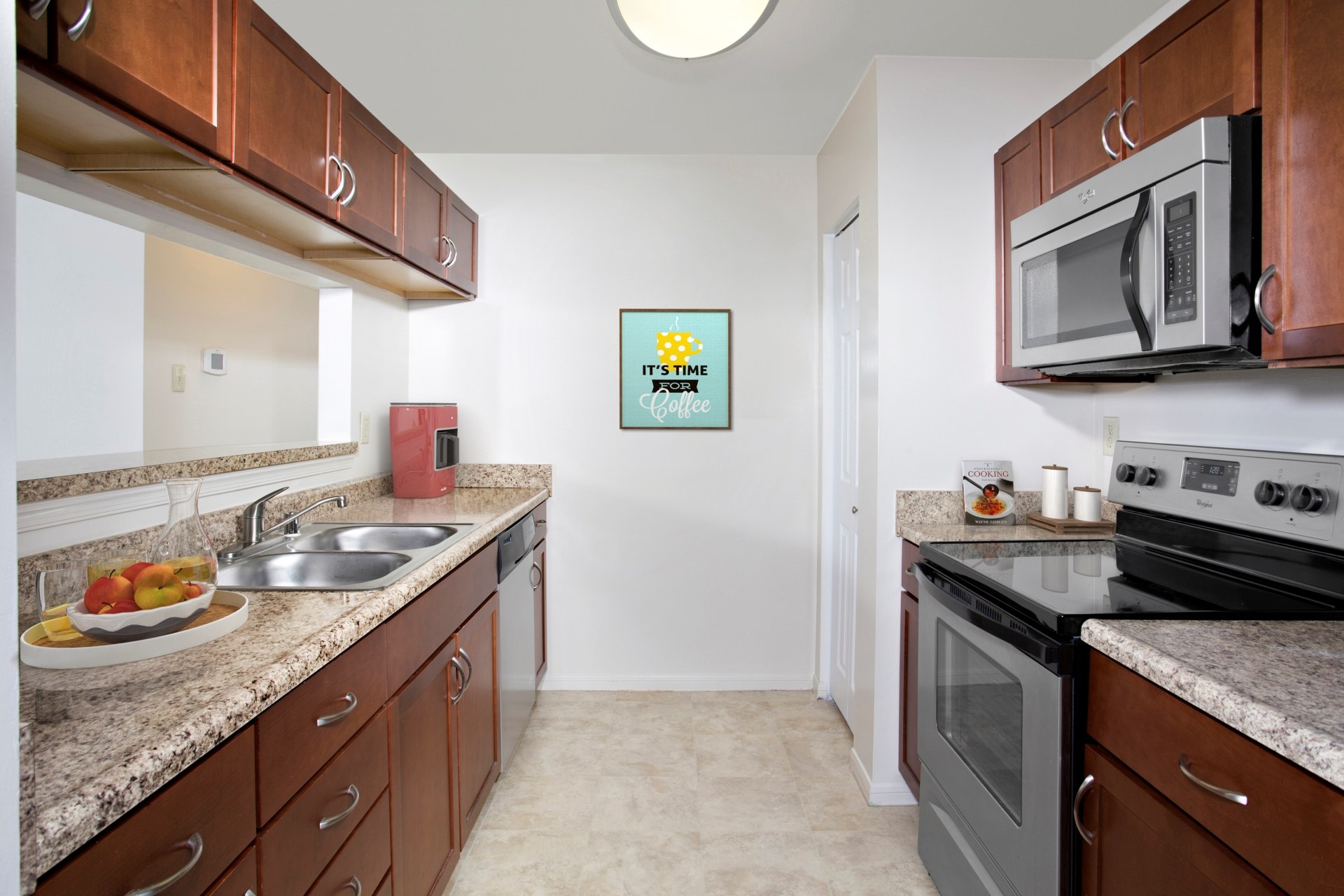Gateway Village Image 3