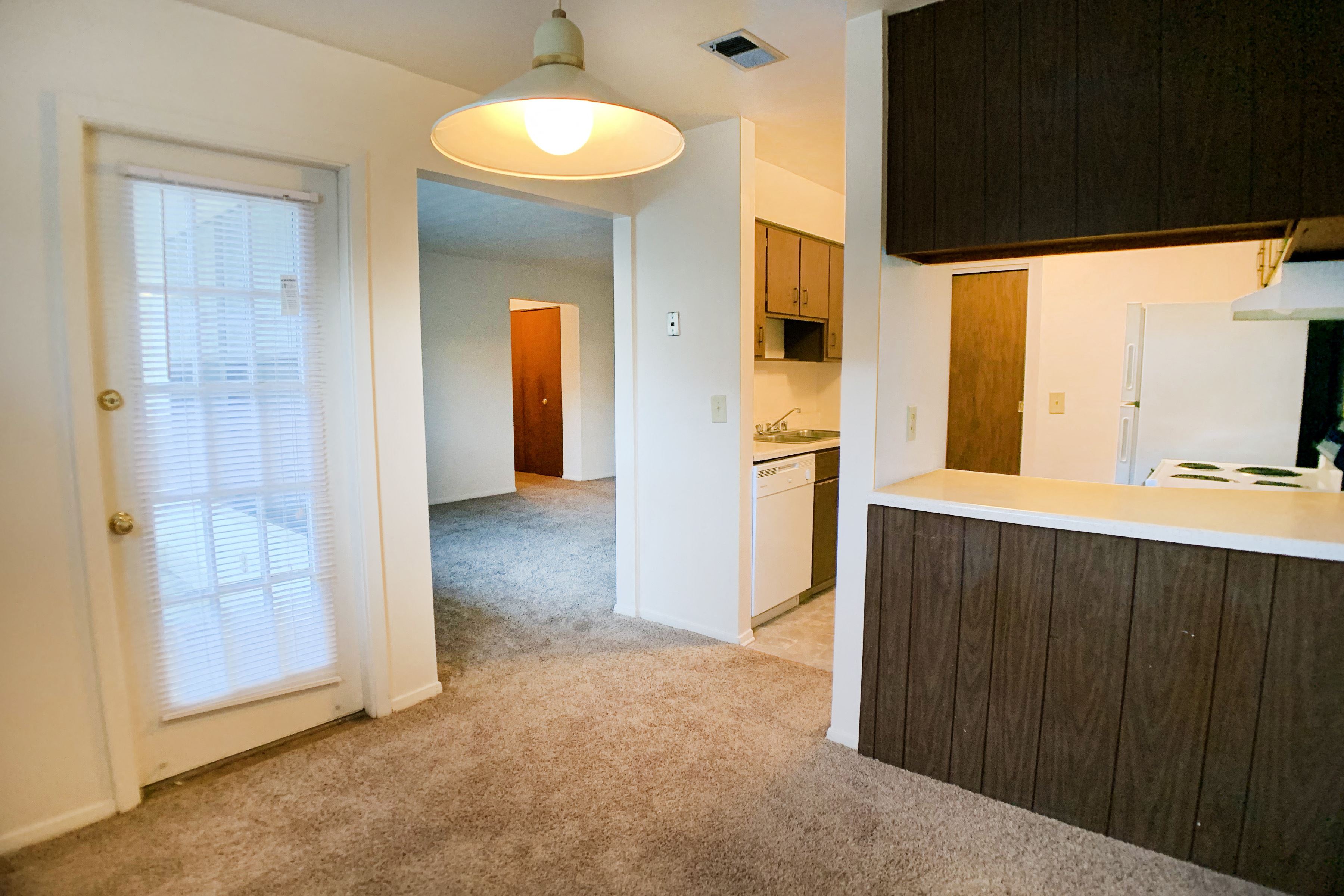 Four Worlds Apartments Image 27